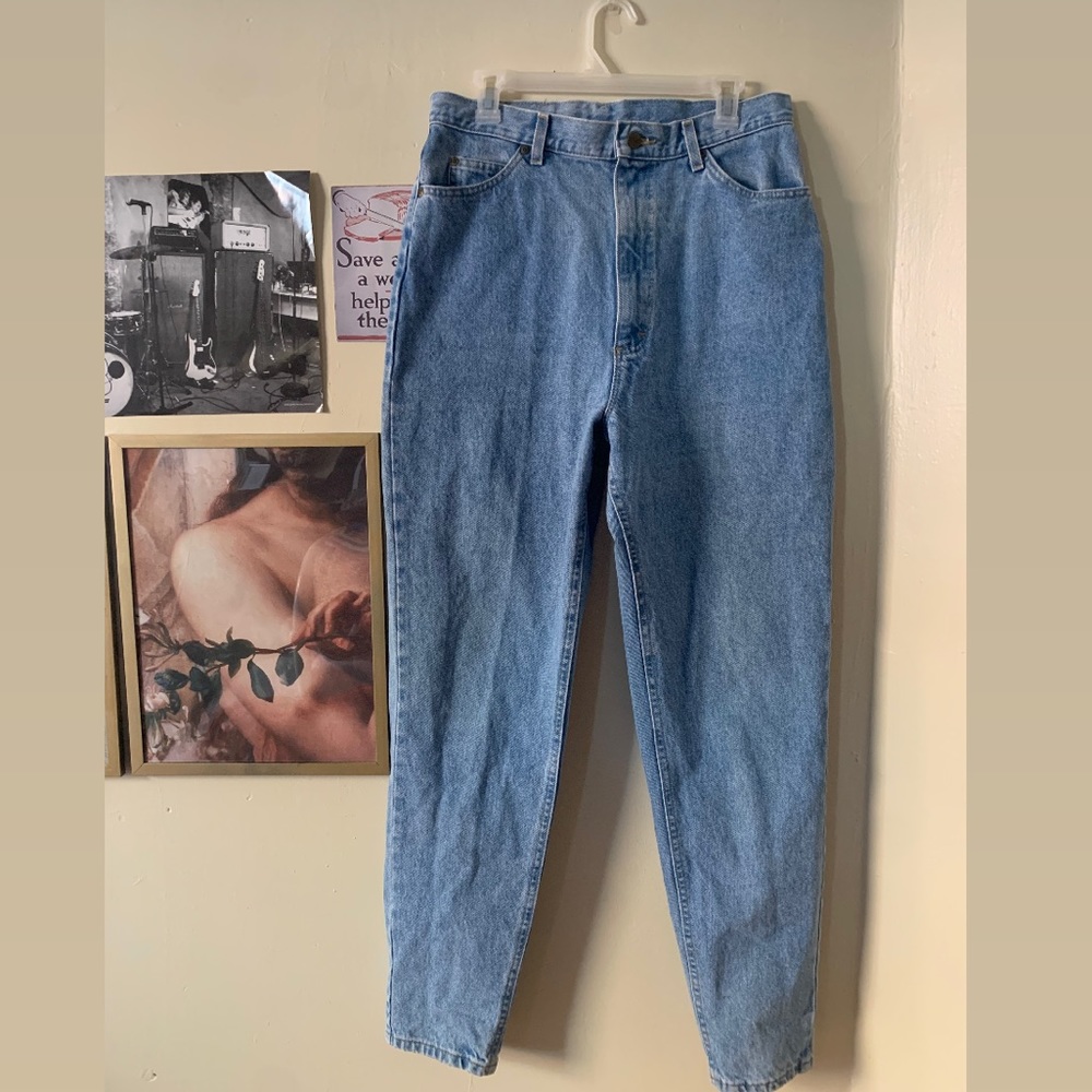 High Waisted Mom Jean